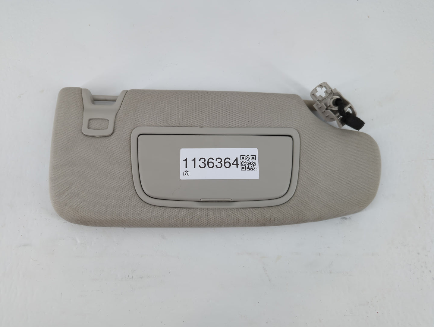 2015-2016 Ford Fusion Sun Visor Shade Replacement Passenger Right Mirror Fits Fits 2015 2016 OEM Used Auto Parts - Oemusedau