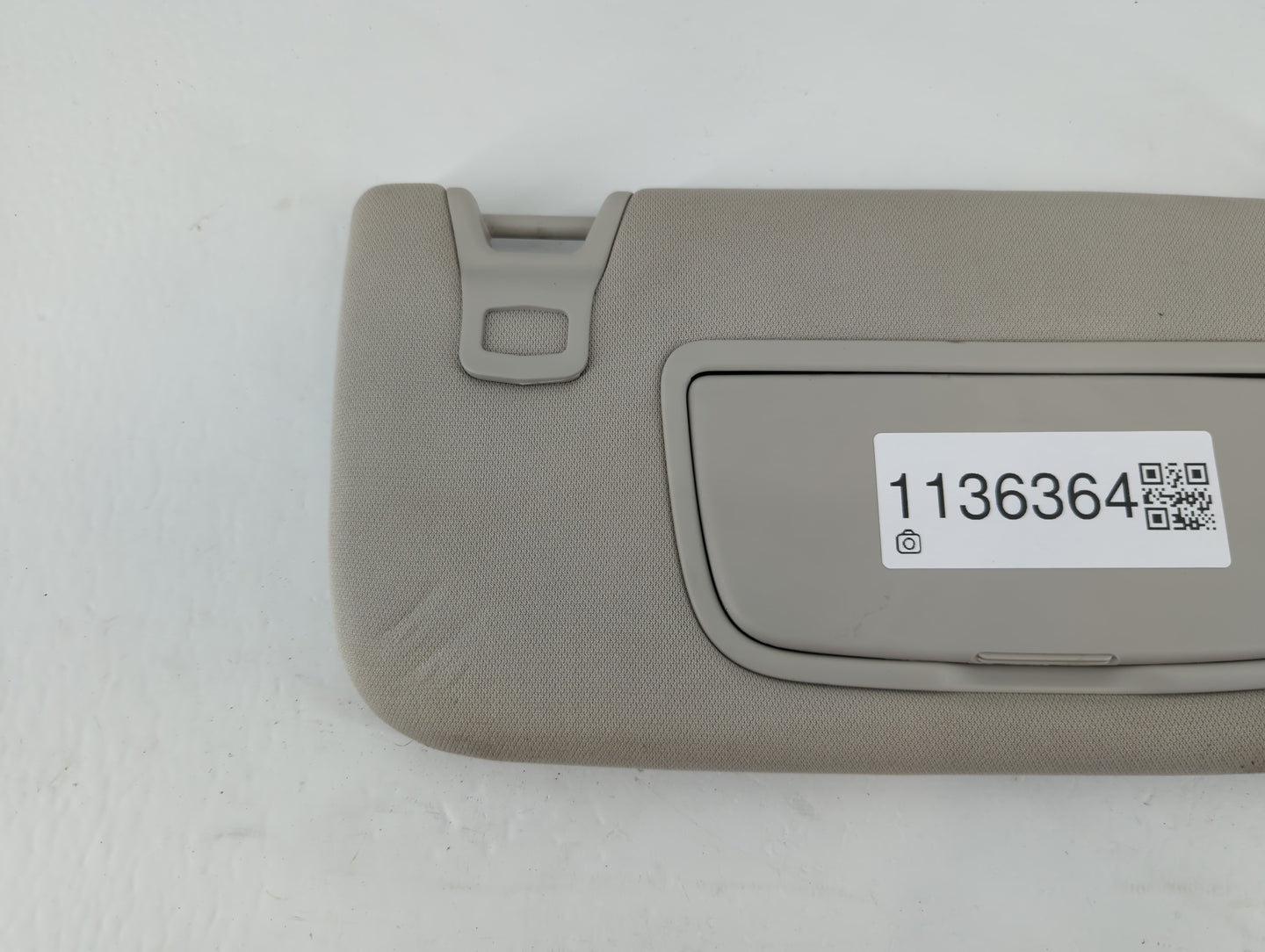 2015-2016 Ford Fusion Sun Visor Shade Replacement Passenger Right Mirror Fits Fits 2015 2016 OEM Used Auto Parts - Oemusedau