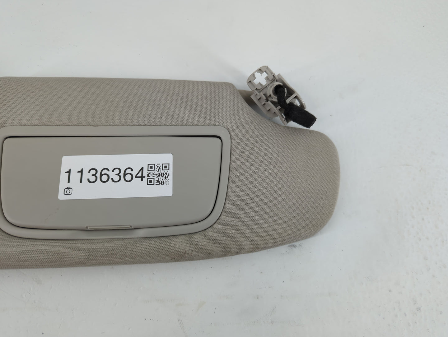 2015-2016 Ford Fusion Sun Visor Shade Replacement Passenger Right Mirror Fits Fits 2015 2016 OEM Used Auto Parts - Oemusedau
