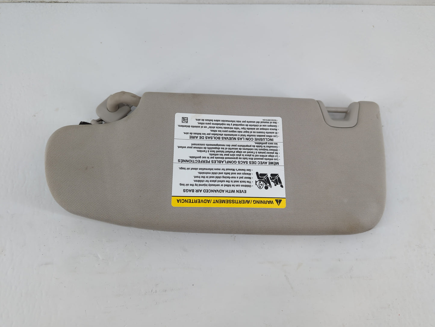 2015-2016 Ford Fusion Sun Visor Shade Replacement Passenger Right Mirror Fits Fits 2015 2016 OEM Used Auto Parts - Oemusedau