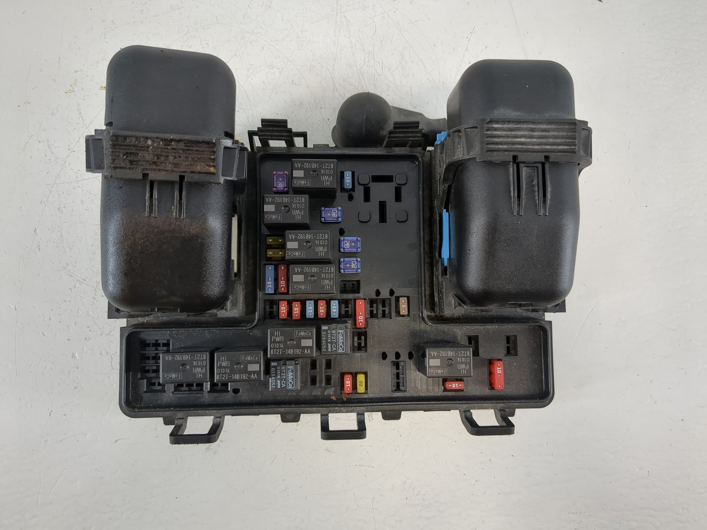 2015-2016 Ford Fusion Fusebox Fuse Box Panel Relay Module P/N:FG9T 14A067 BB Fits Fits 2015 2016 OEM Used Auto Parts - Oemus