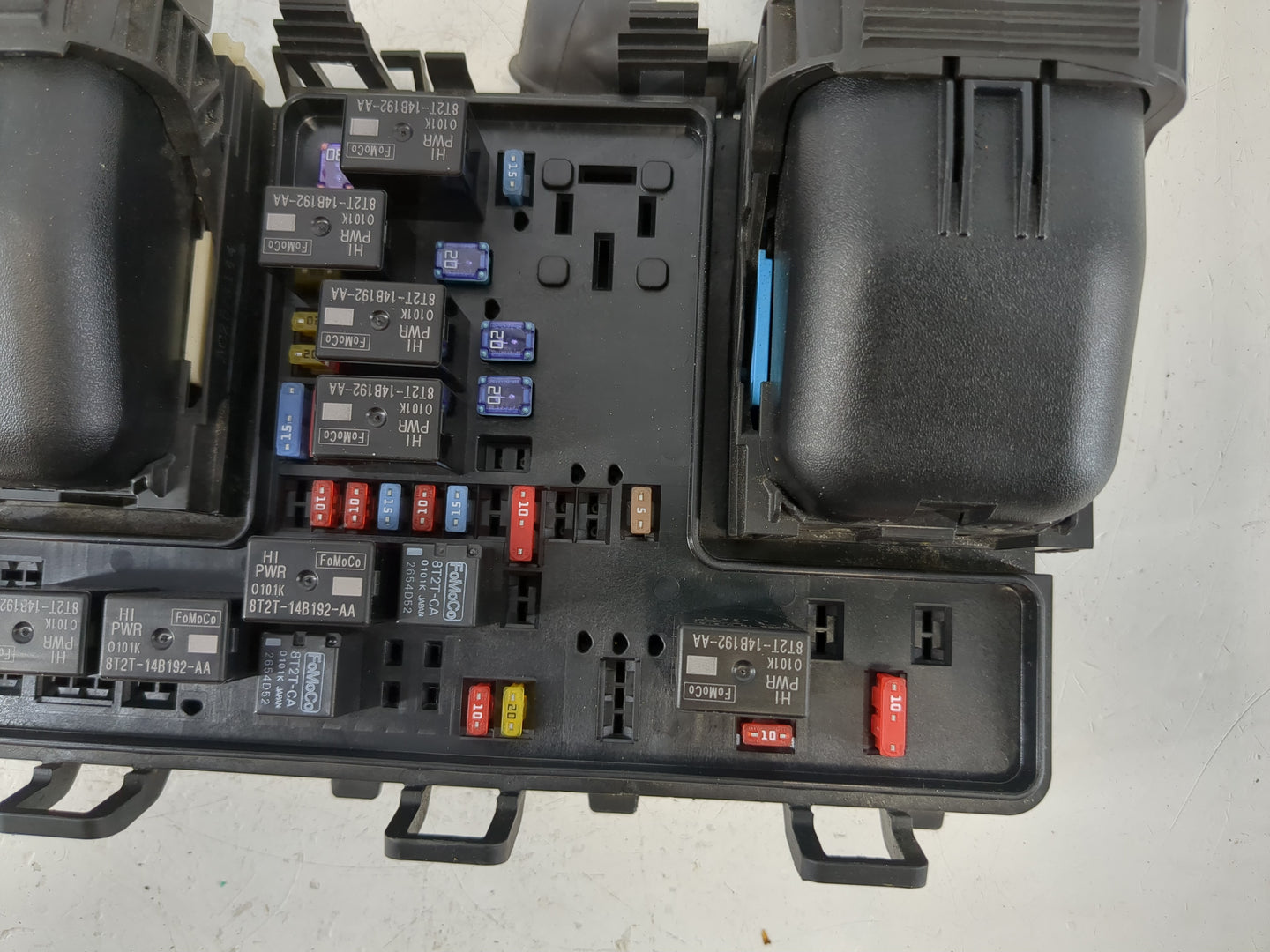 2015-2016 Ford Fusion Fusebox Fuse Box Panel Relay Module P/N:FG9T 14A67 BA Fits Fits 2015 2016 OEM Used Auto Parts - Oemuse