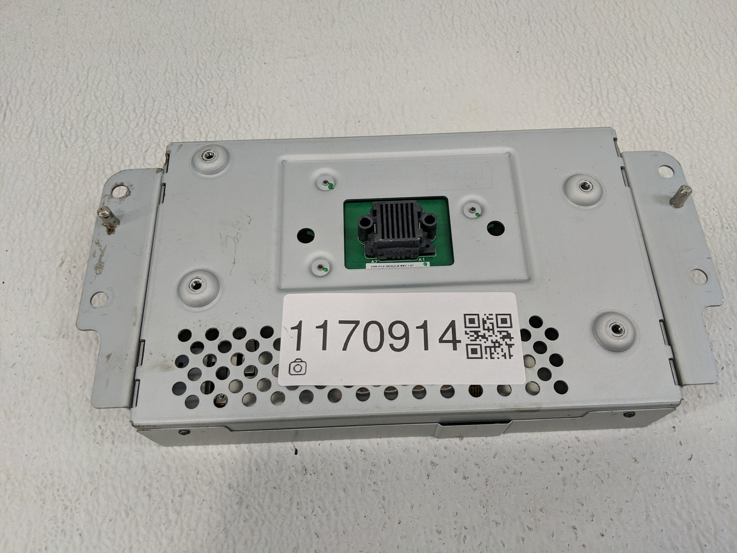 2013-2016 Ford Fusion Information Display Screen - Oemusedautoparts1.com