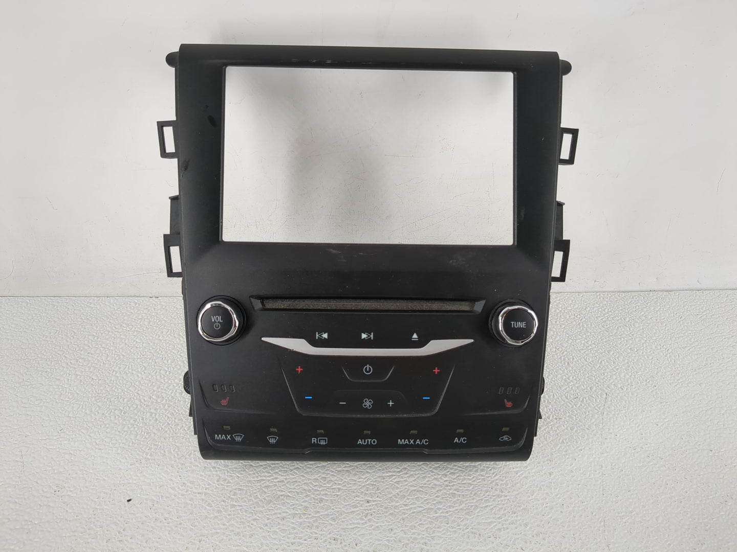 2015 Ford Fusion Radio AM FM Cd Player Receiver Replacement P/N:FS7T-18E245-SD Fits OEM Used Auto Parts - Oemusedautoparts1.