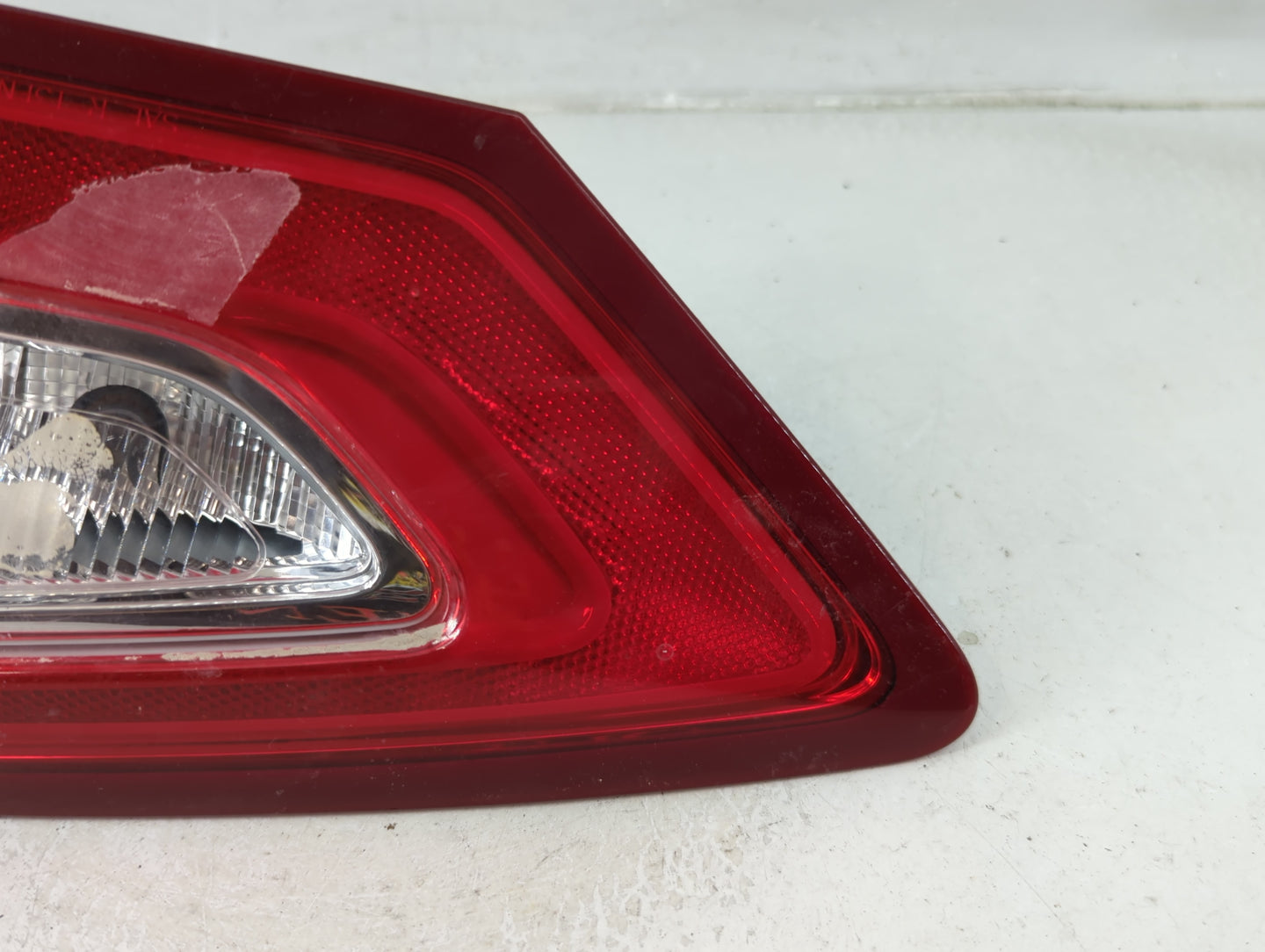 2013-2016 Ford Fusion Tail Light Assembly Passenger Right OEM P/N:DS73-13A602-BE Fits Fits 2013 2014 2015 2016 OEM Used Auto