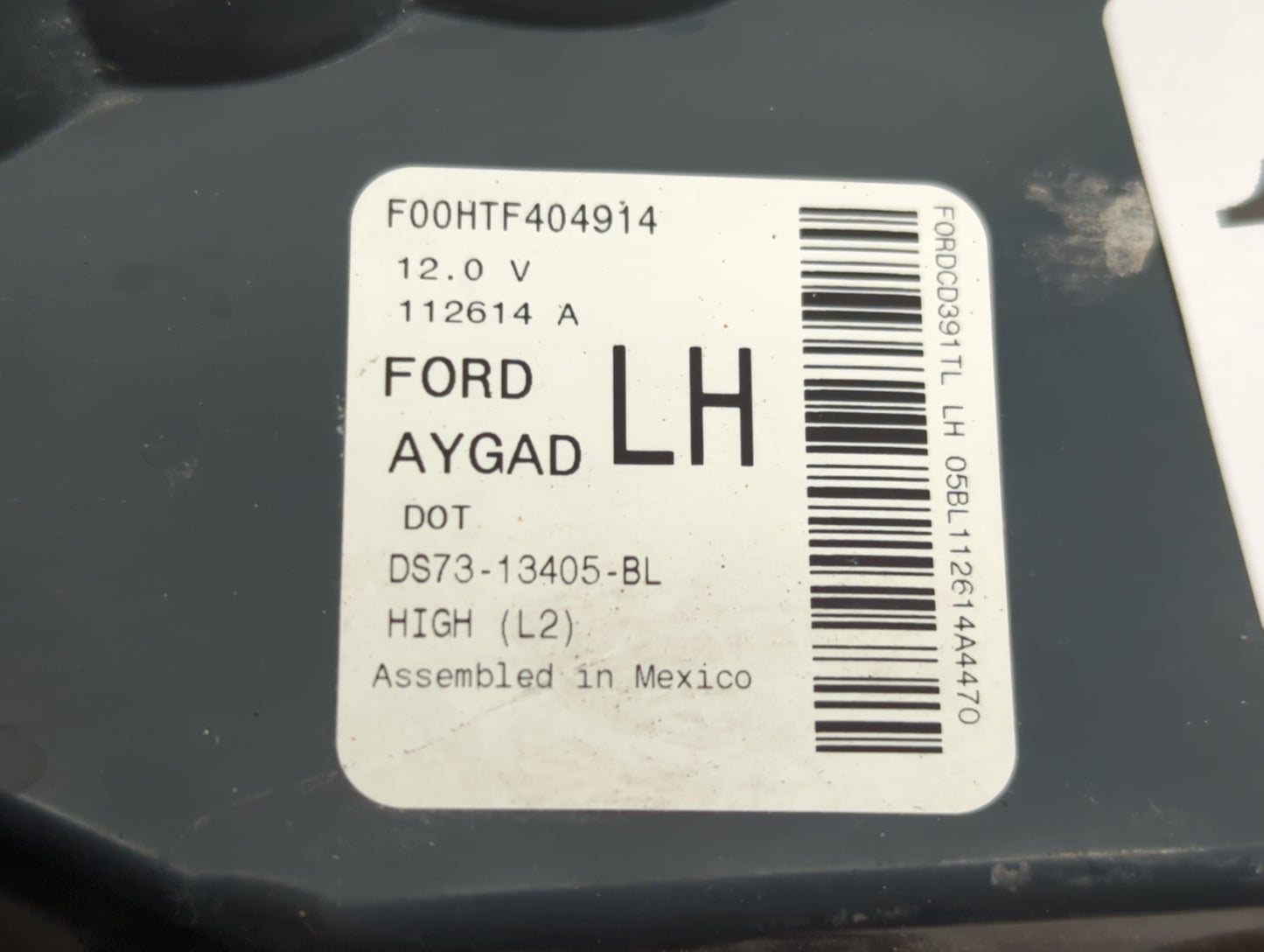 2015 Ford Fusion Tail Light Assembly Driver Left OEM P/N:DS73-13405-BL Fits OEM Used Auto Parts - Oemusedautoparts1.com