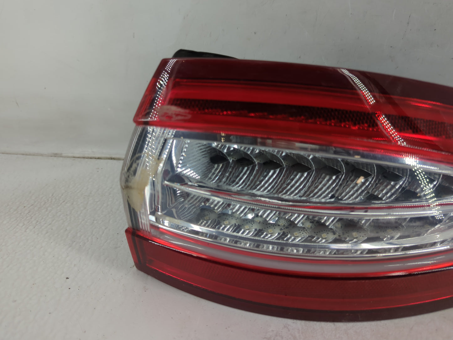 2013-2016 Ford Fusion Tail Light Assembly Passenger Right OEM P/N:DS73-13404-BL Fits Fits 2013 2014 2015 2016 OEM Used Auto 