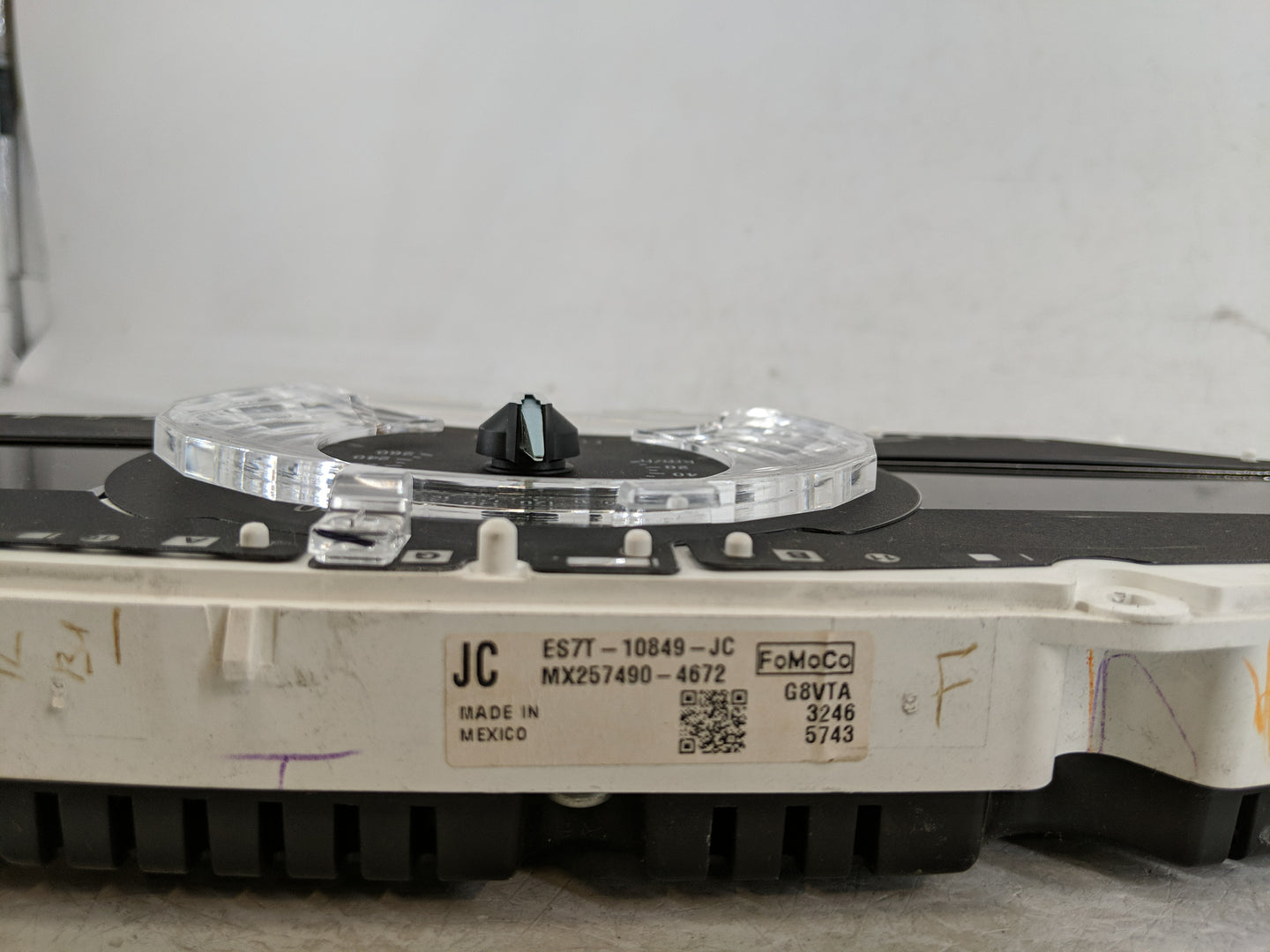 2014-2015 Ford Fusion Instrument Cluster Speedometer Gauges P/N:FS7T-10849-EC Fits Fits 2014 2015 OEM Used Auto Parts - Oemu