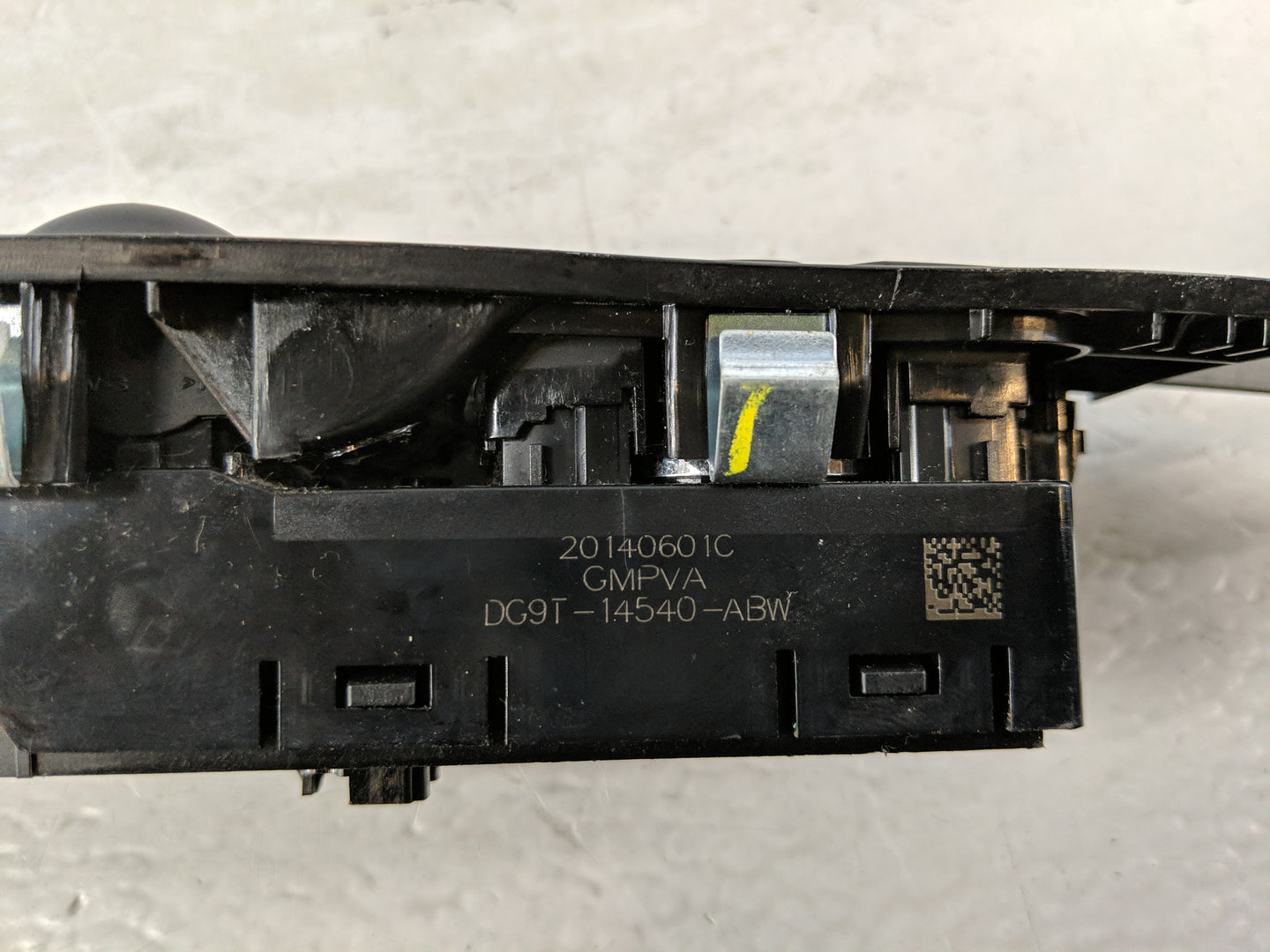 2013-2020 Ford Fusion Master Power Window Switch Replacement Driver Side Left P/N:201740601C DG9T-14540-ABW Fits OEM Used Au