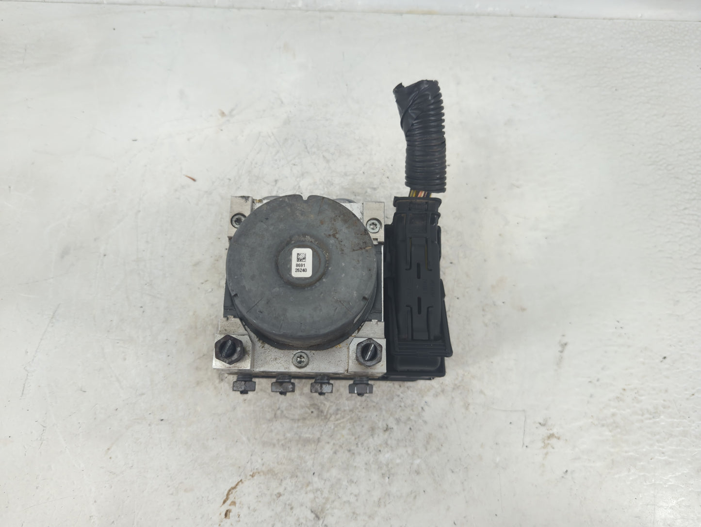 2014-2016 Ford Fusion ABS Pump Control Module Replacement P/N:EG9C-2C405-AE Fits Fits 2014 2015 2016 OEM Used Auto Parts - O