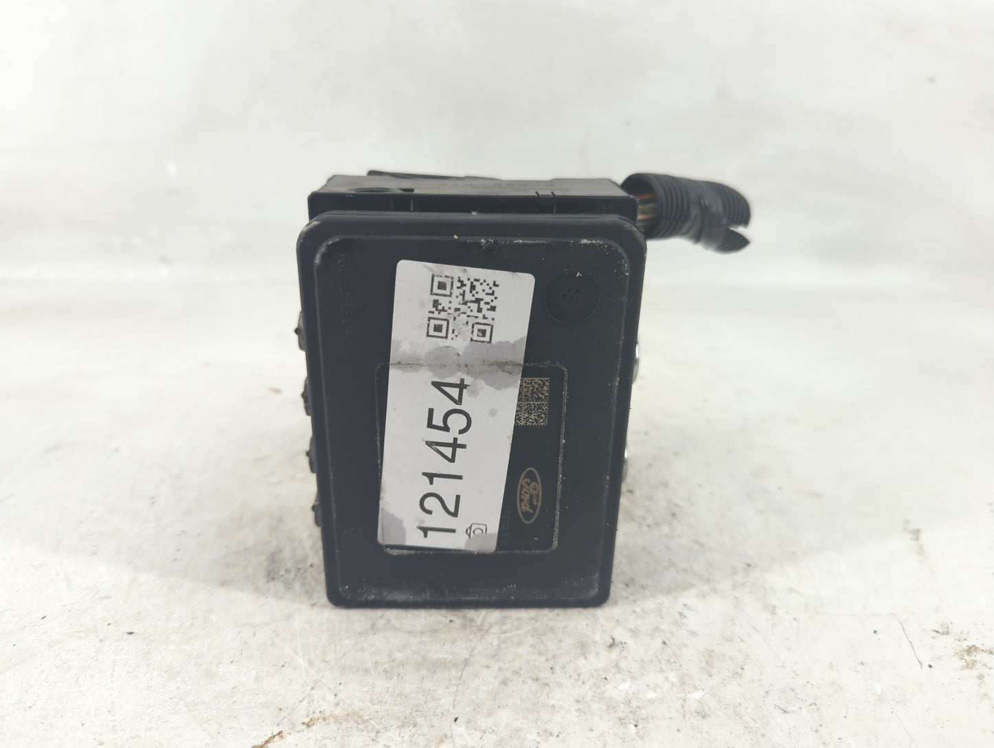 2014-2016 Ford Fusion ABS Pump Control Module Replacement P/N:EG9C-2C405-AE Fits Fits 2014 2015 2016 OEM Used Auto Parts - O