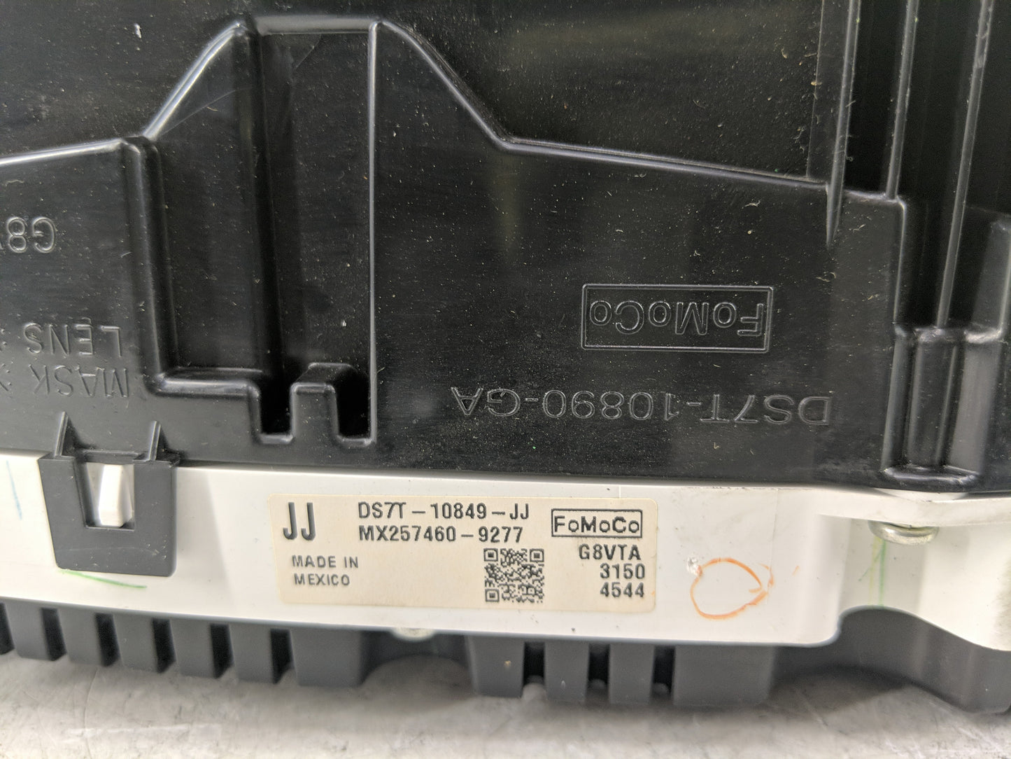 2014-2015 Ford Fusion Instrument Cluster Speedometer Gauges P/N:DS7T-10890-GA DS7T-10849-JJ Fits Fits 2014 2015 OEM Used Aut