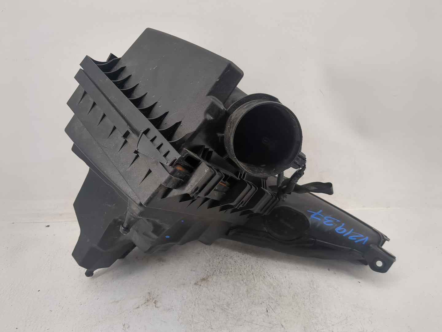 2014-2016 Ford Fusion Air Cleaner Intake-duct Hose Tube - Oemusedautoparts1.com