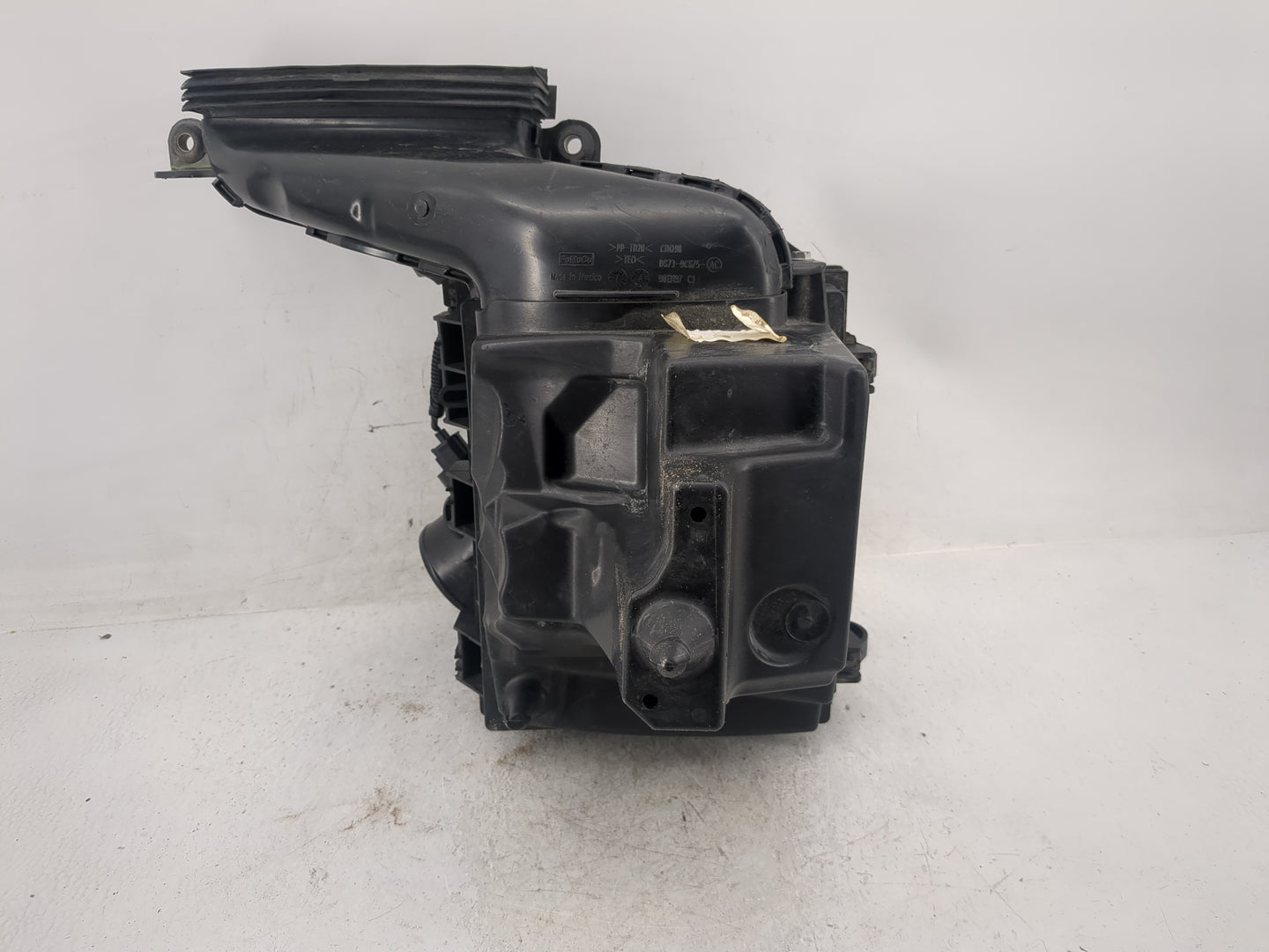 2014-2016 Ford Fusion Air Cleaner Intake-duct Hose Tube - Oemusedautoparts1.com