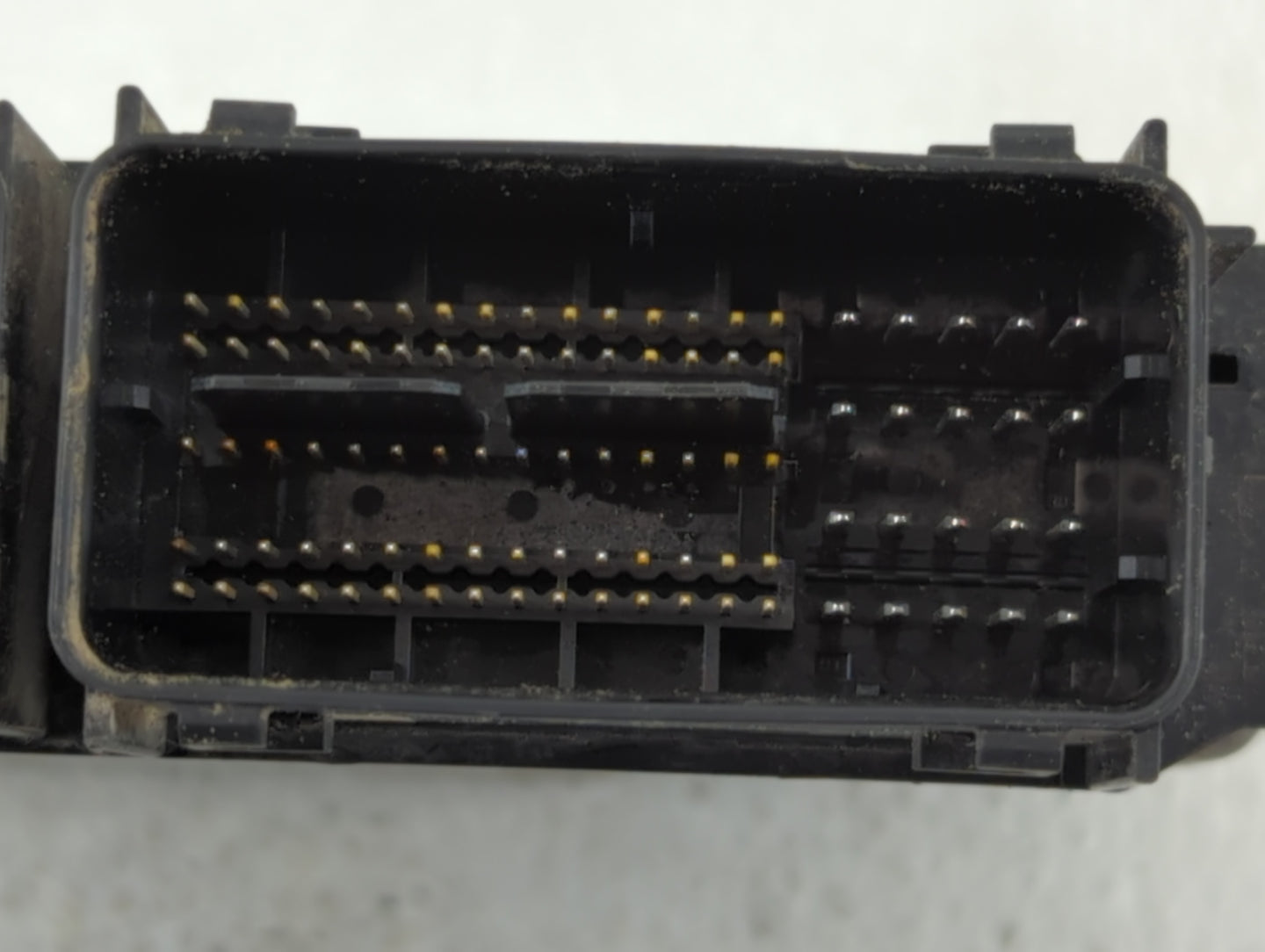 2015 Ford Fusion PCM Engine Control Computer ECU ECM PCU OEM P/N:FJ5A-12B684-AA FS7A-12A650-AVC Fits OEM Used Auto Parts - O