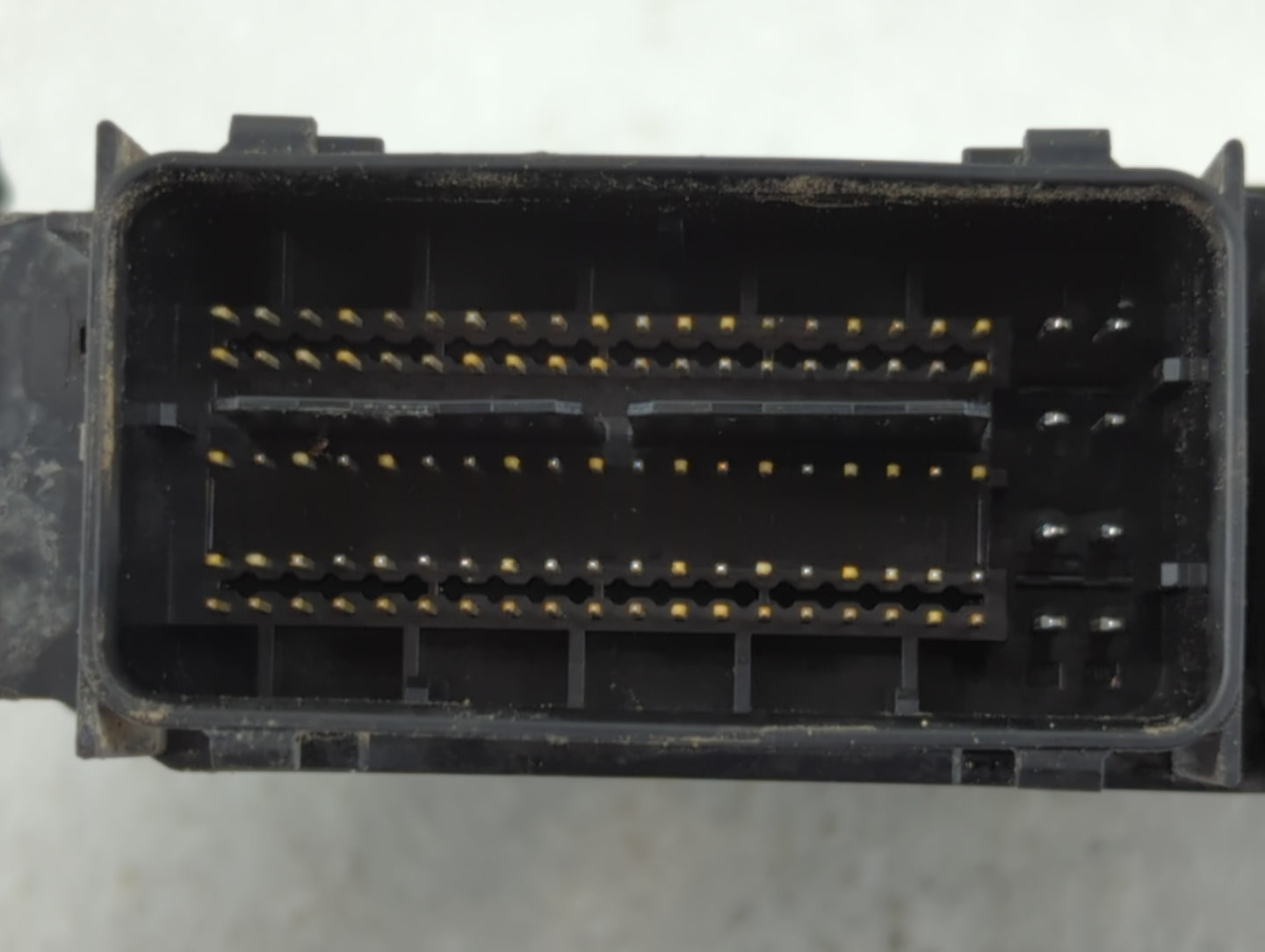 2015 Ford Fusion PCM Engine Control Computer ECU ECM PCU OEM P/N:FJ5A-12B684-AA FS7A-12A650-AVC Fits OEM Used Auto Parts - O