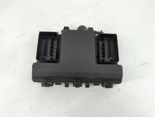 2015-2016 Ford Fusion Fusebox Fuse Box Panel Relay Module P/N:DG9T-14A075-AA Fits Fits 2015 2016 OEM Used Auto Parts - Oemus