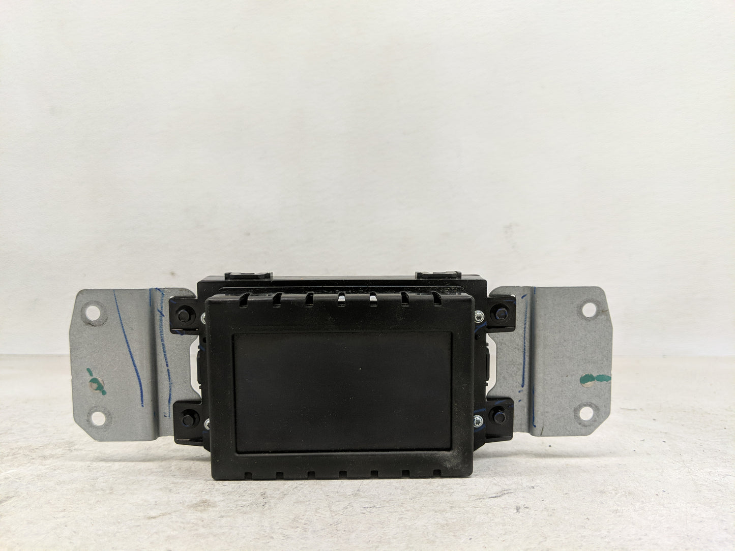 2015 Ford Fusion Radio AM FM Cd Player Receiver Replacement P/N:ES7T-18B955-CB Fits OEM Used Auto Parts - Oemusedautoparts1.