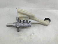 2013-2016 Ford Fusion Brake Master Cylinder - Oemusedautoparts1.com