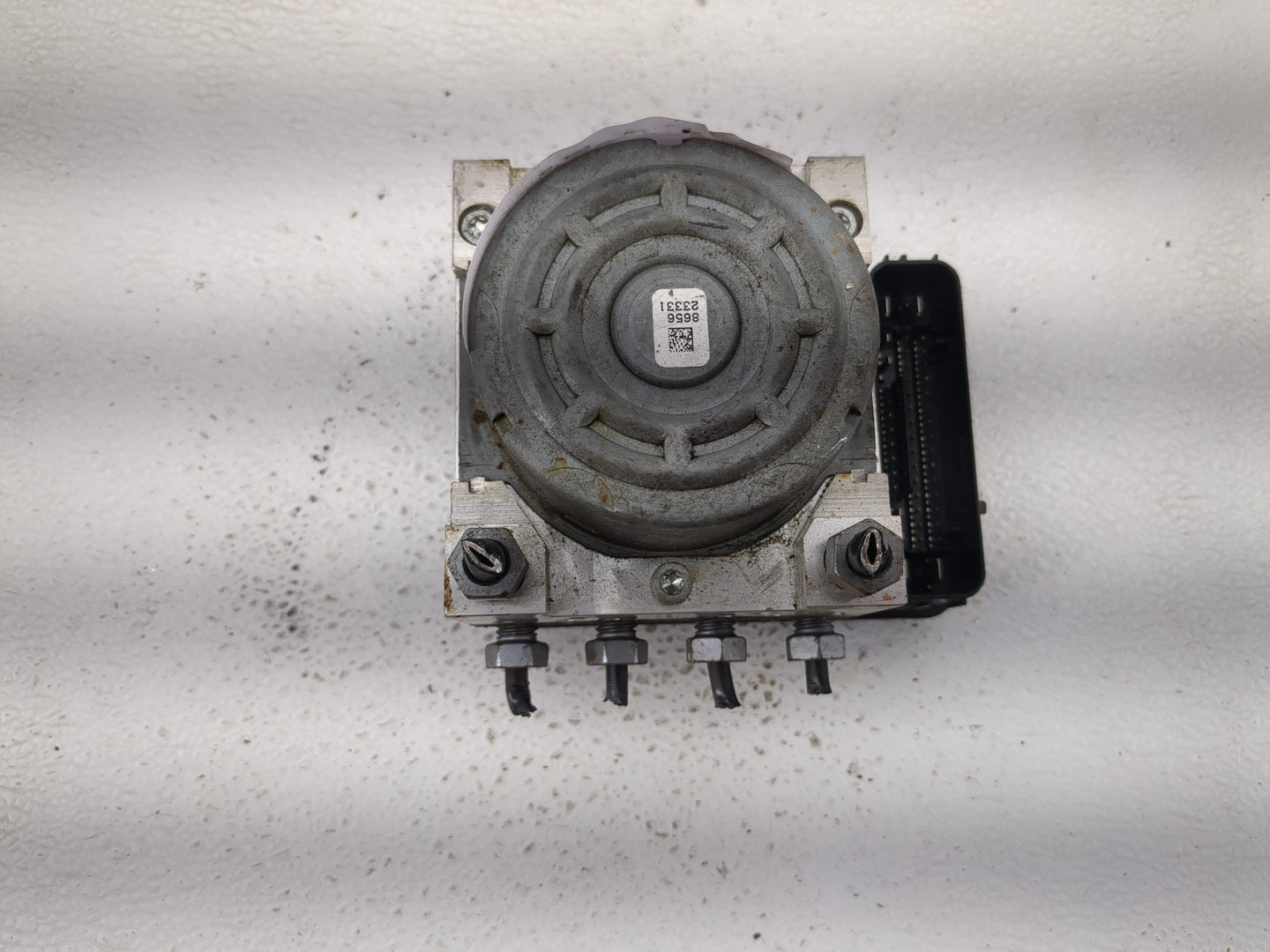 2014-2016 Ford Fusion ABS Pump Control Module Replacement P/N:DG9C-2C405-DF Fits Fits 2014 2015 2016 OEM Used Auto Parts - O