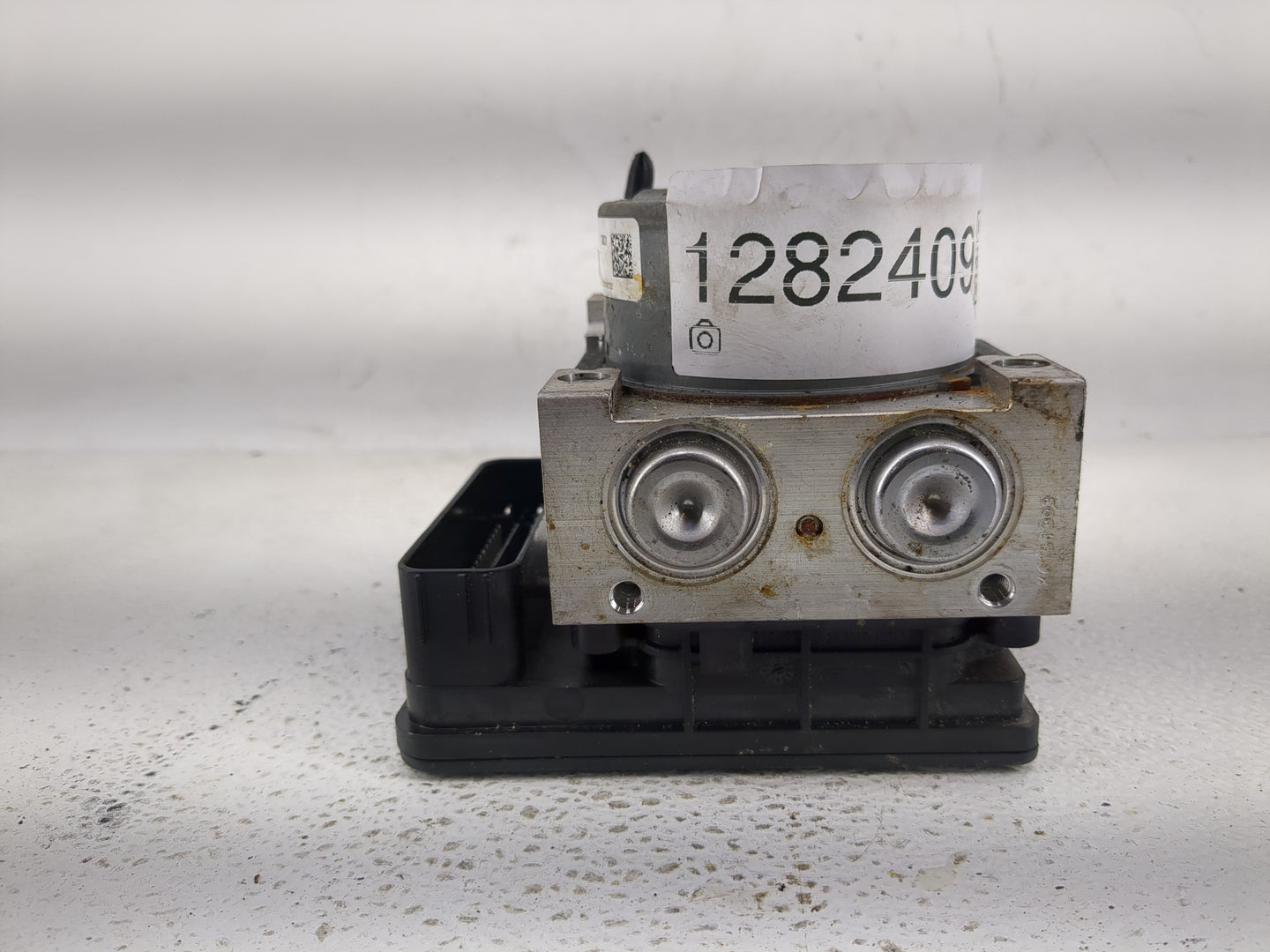 2014-2016 Ford Fusion ABS Pump Control Module Replacement P/N:DG9C-2C405-DF Fits Fits 2014 2015 2016 OEM Used Auto Parts - O