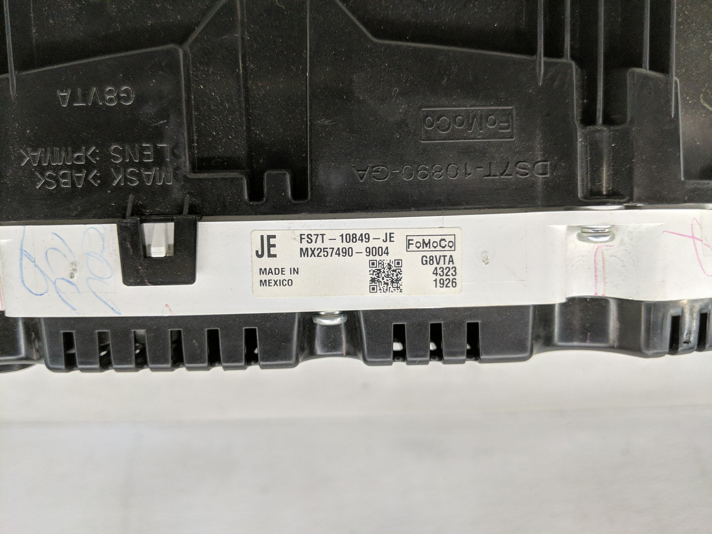 2015 Ford Fusion Instrument Cluster Speedometer Gauges P/N:DS7T-10890-GA FS7T-10849-JE Fits OEM Used Auto Parts - Oemusedaut
