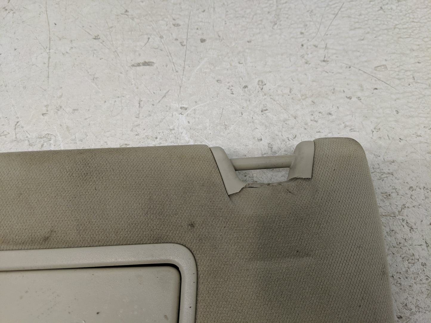 2015-2016 Ford Fusion Sun Visor Shade Replacement Driver Left Mirror Fits Fits 2015 2016 OEM Used Auto Parts - Oemusedautopa