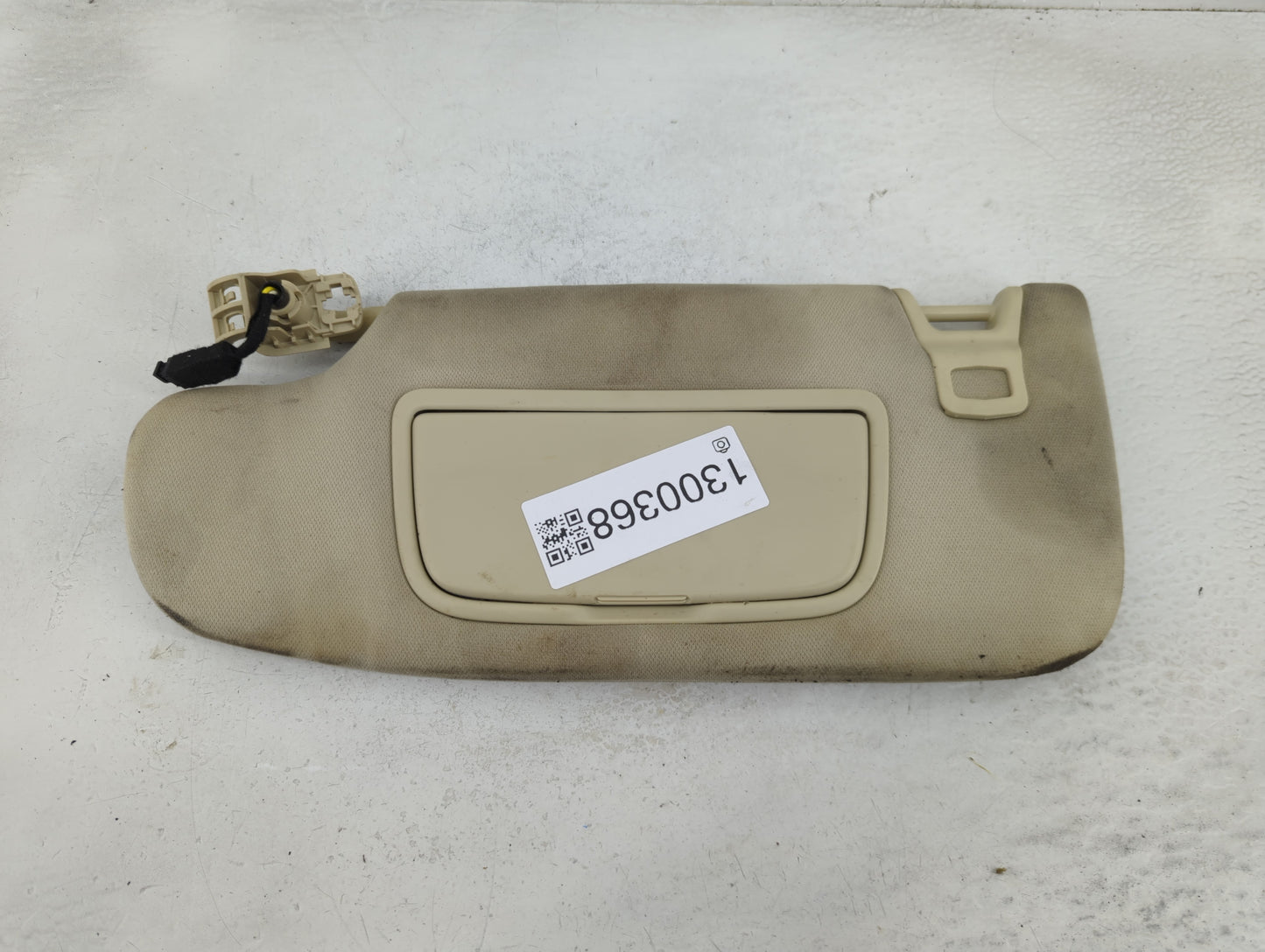 2015-2016 Ford Fusion Sun Visor Shade Replacement Passenger Right Mirror Fits Fits 2015 2016 OEM Used Auto Parts - Oemusedau