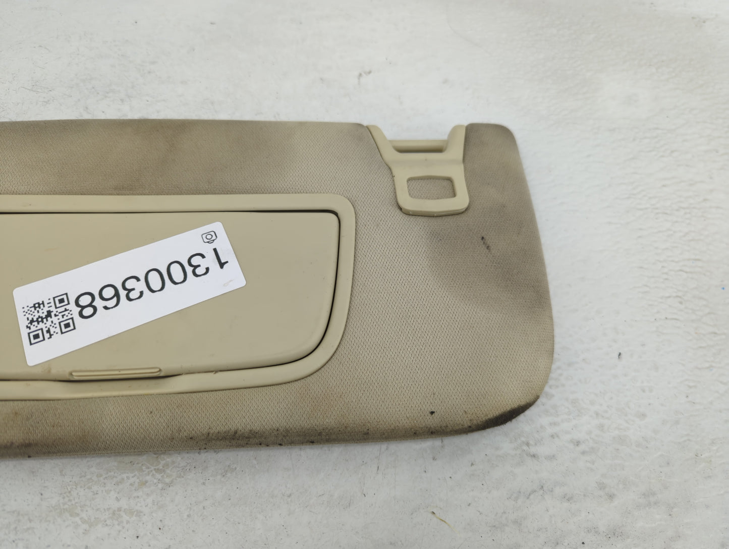 2015-2016 Ford Fusion Sun Visor Shade Replacement Passenger Right Mirror Fits Fits 2015 2016 OEM Used Auto Parts - Oemusedau