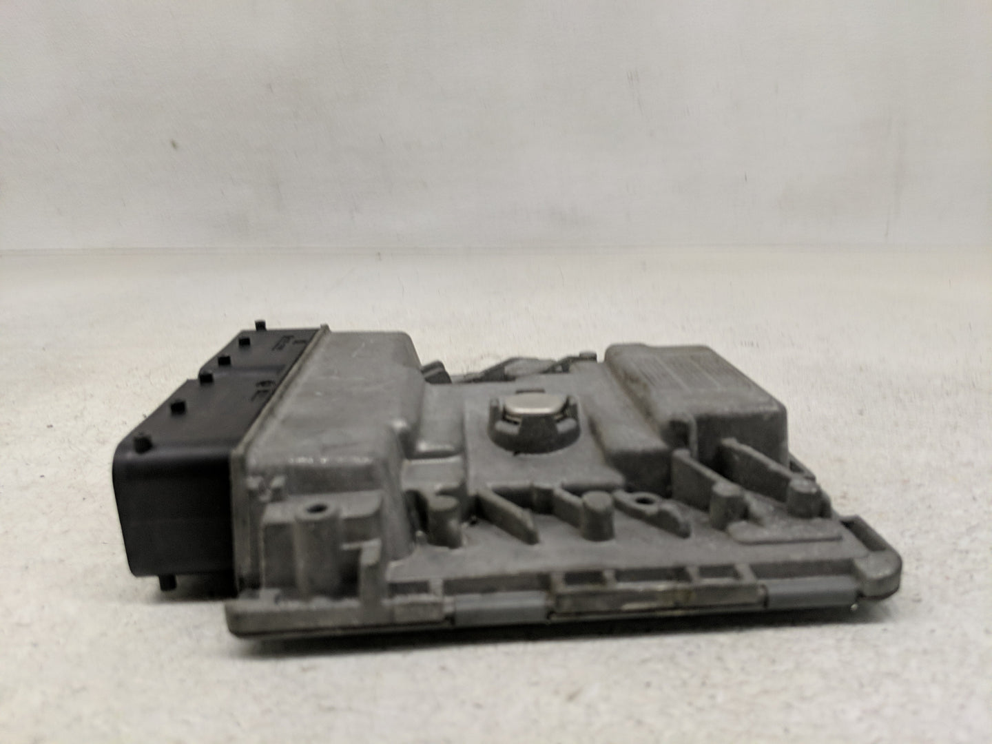 2014-2016 Ford Fusion PCM Engine Control Computer ECU ECM PCU OEM P/N:06K 425 C 06K 907 425 C Fits Fits 2014 2015 2016 OEM U