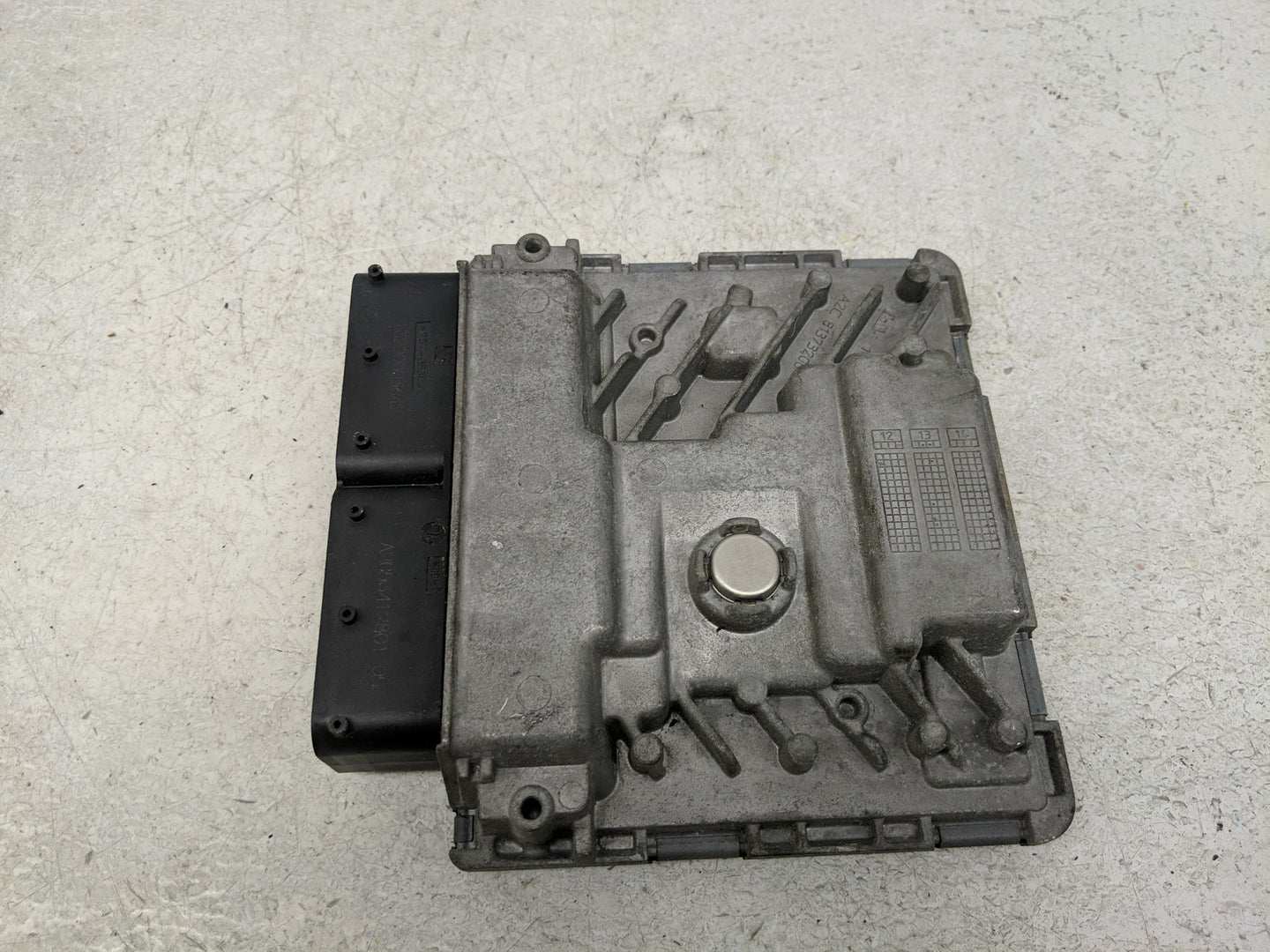 2014-2016 Ford Fusion PCM Engine Control Computer ECU ECM PCU OEM P/N:06K 425 C 06K 907 425 C Fits Fits 2014 2015 2016 OEM U