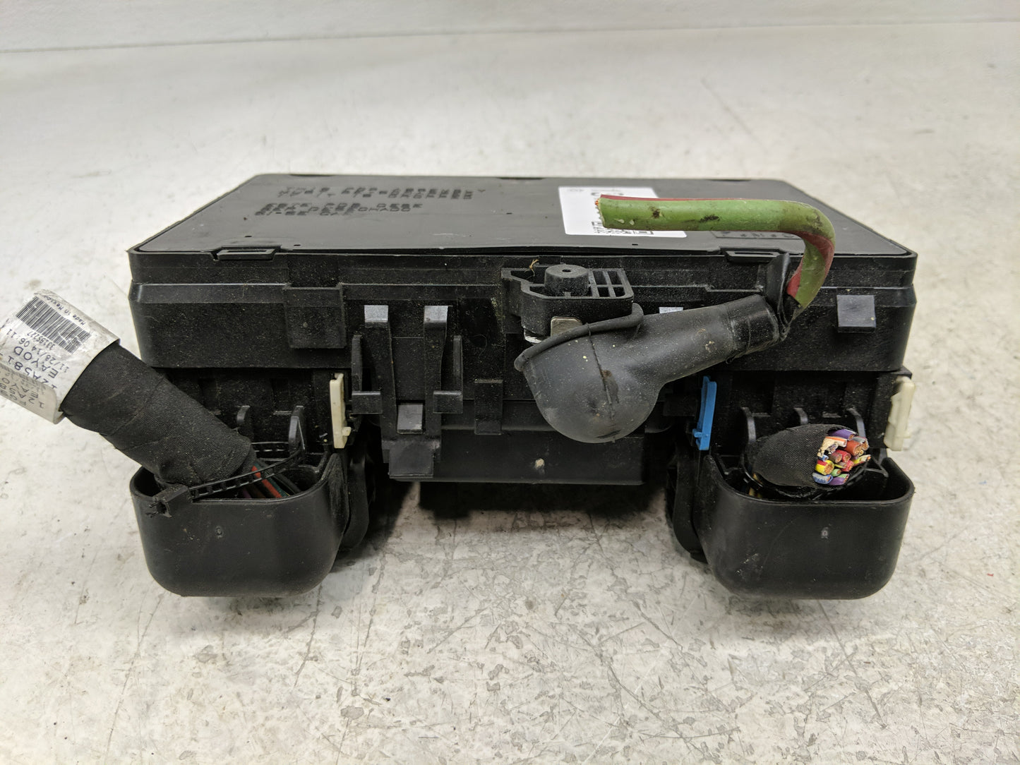 2015-2016 Ford Fusion Fusebox Fuse Box Panel Relay Module P/N:FG9T14A067BA Fits Fits 2015 2016 OEM Used Auto Parts - Oemused