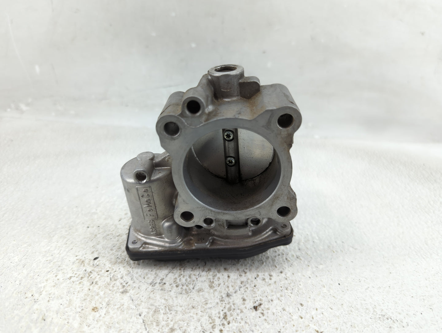 2014-2020 Ford Fusion Throttle Body P/N:DS7G-9F991-BB Fits Fits 2014 2015 2016 2017 2018 2019 2020 OEM Used Auto Parts - Oem