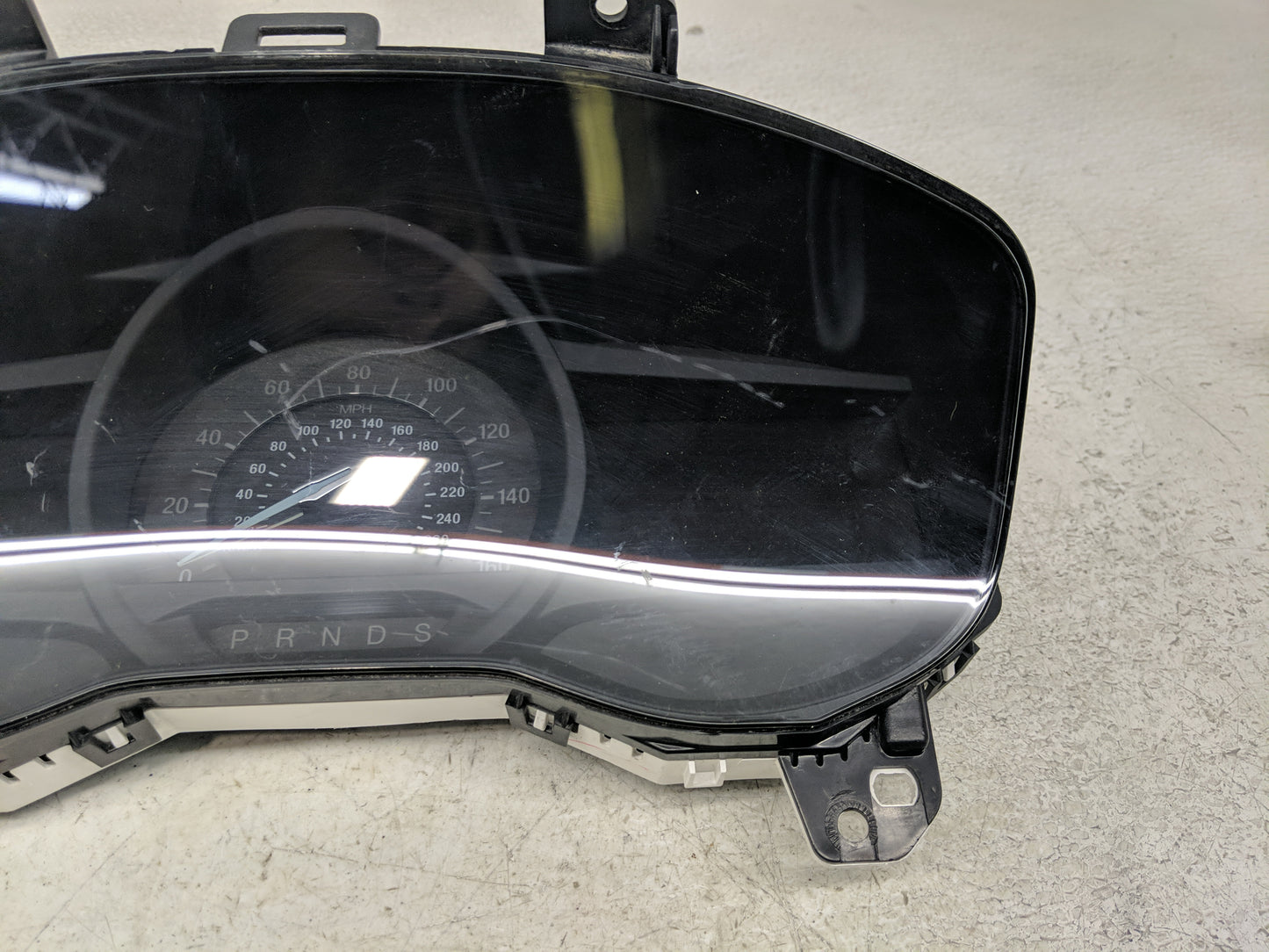 2014-2015 Ford Fusion Instrument Cluster Speedometer Gauges P/N:DS7T-10890-GA Fits Fits 2014 2015 OEM Used Auto Parts - Oemu