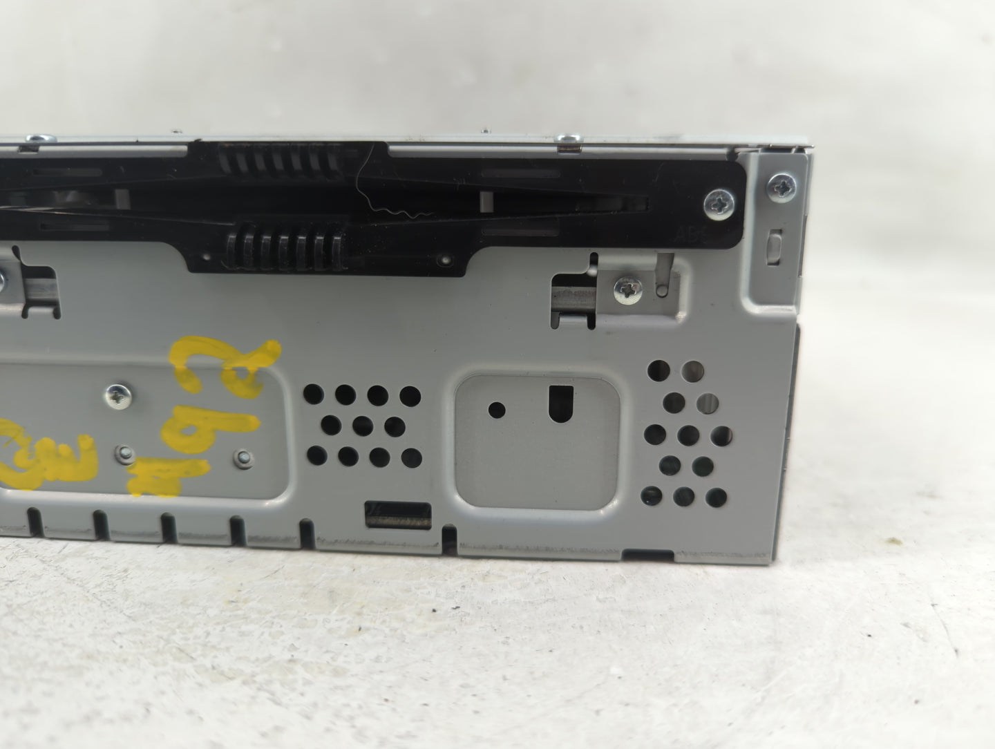 2015-2016 Ford Fusion Radio AM FM Cd Player Receiver Replacement P/N:CQ-FJ22E0UMD Fits Fits 2015 2016 OEM Used Auto Parts - 