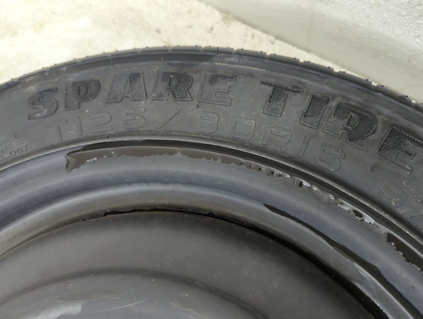 2013-2020 Ford Fusion Spare Donut Tire Wheel Rim Oem 1356615 - Oemusedautoparts1.com