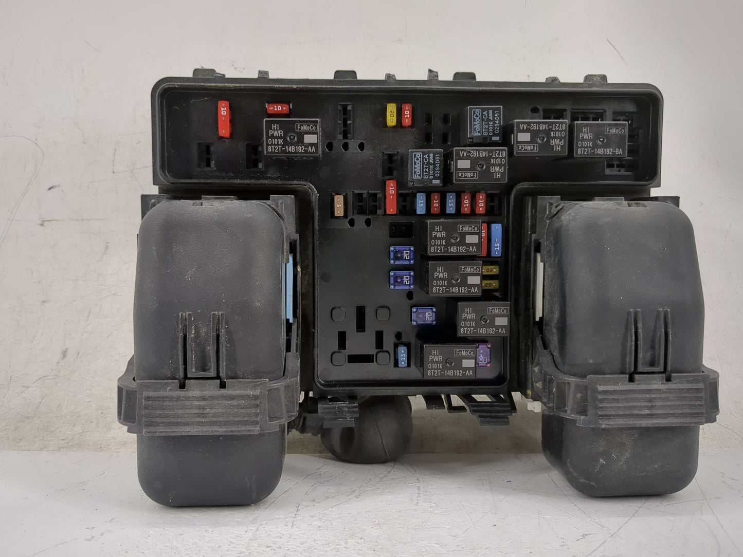 2015-2016 Ford Fusion Fusebox Fuse Box Panel Relay Module P/N:HG9Z14A068F Fits Fits 2015 2016 OEM Used Auto Parts - Oemuseda