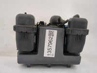 2015-2016 Ford Fusion Fusebox Fuse Box Panel Relay Module P/N:HG9Z14A068F Fits Fits 2015 2016 OEM Used Auto Parts - Oemuseda