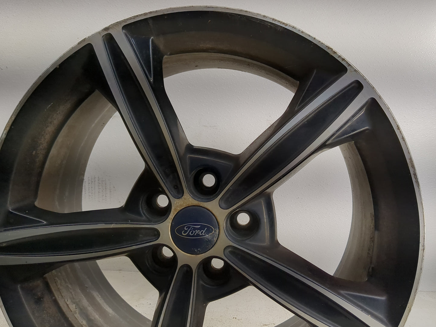 2015-2016 Ford Fusion Oem Wheel Rim - Oemusedautoparts1.com
