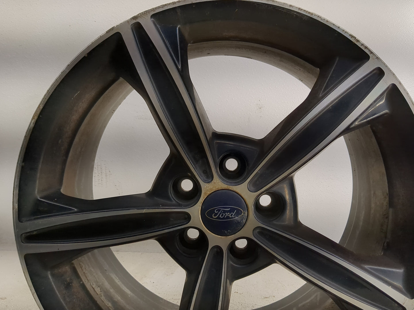 2015-2016 Ford Fusion Oem Wheel Rim - Oemusedautoparts1.com