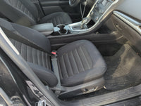2015-2016 Ford Fusion Passenger Front Seat Oem 1363831 - Oemusedautoparts1.com