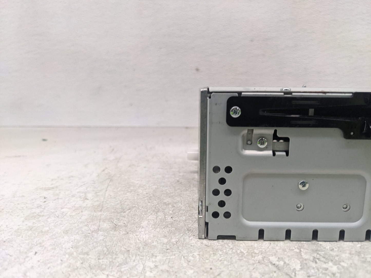 2016 Ford Fusion Radio AM FM Cd Player Receiver Replacement P/N:FS7T-19C107-YB Fits OEM Used Auto Parts - Oemusedautoparts1.