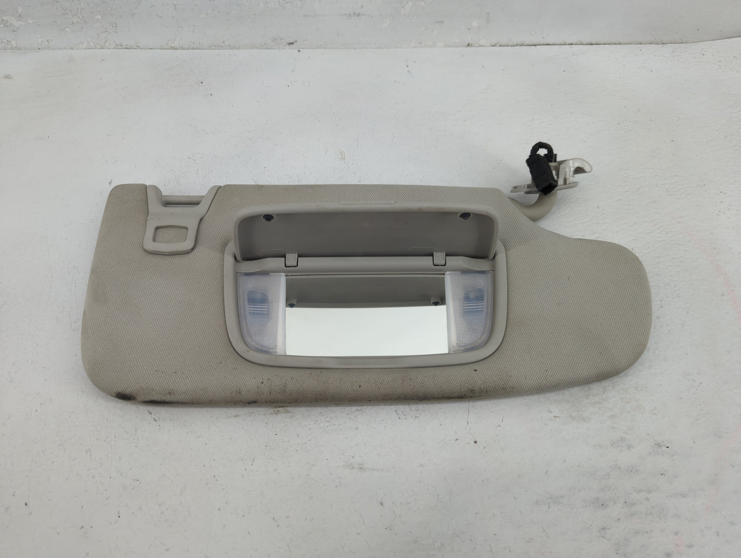 2015-2016 Ford Fusion Sun Visor Shade Replacement Passenger Right Mirror Fits Fits 2015 2016 OEM Used Auto Parts - Oemusedau