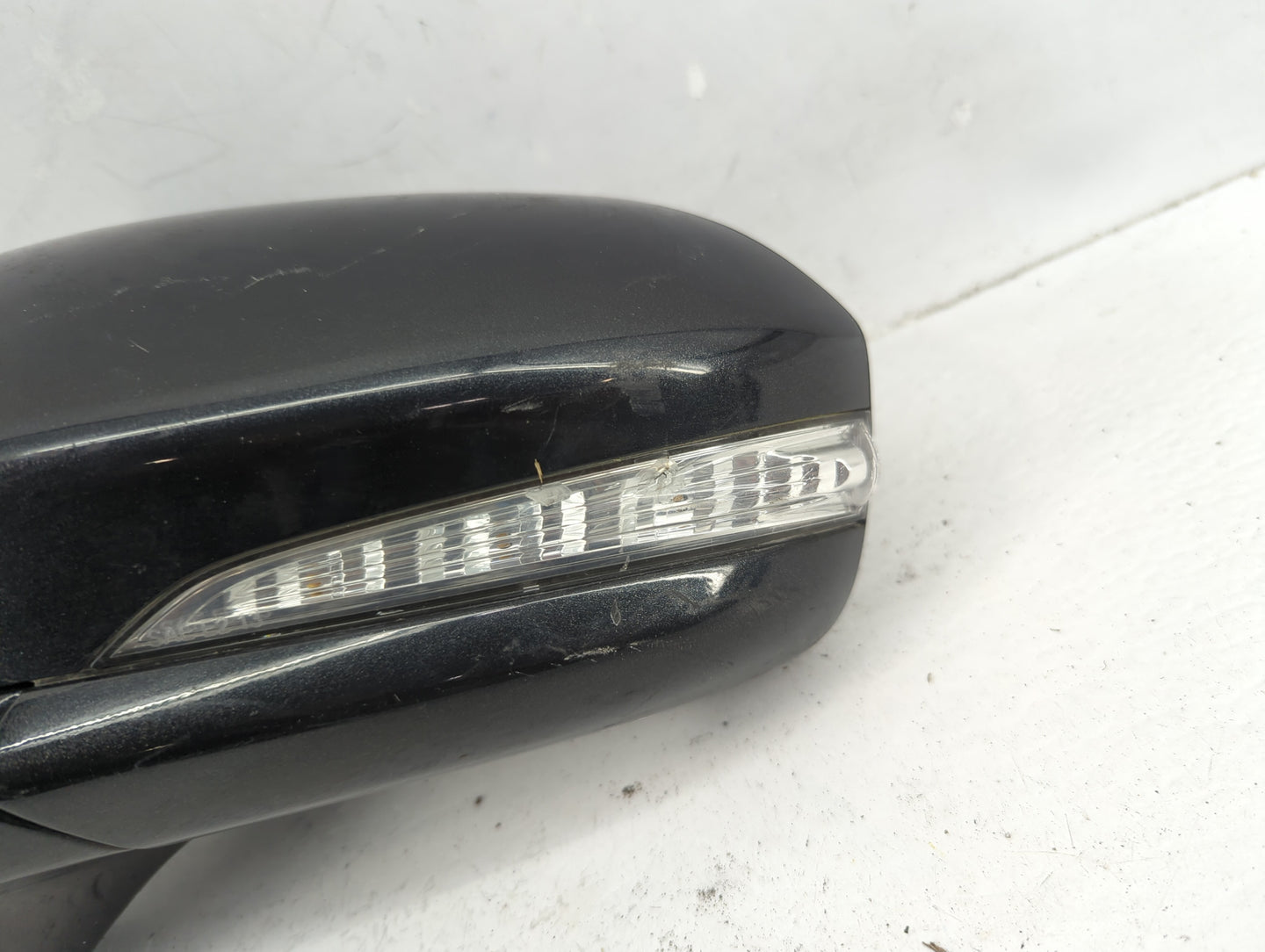 2015-2017 Ford Fusion Driver Side View Mirror - Left Door Mirror OEM Used - Oemusedautoparts1.com