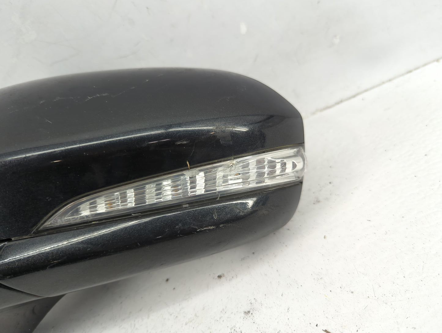 2015-2017 Ford Fusion Driver Side View Mirror - Left Door Mirror OEM Used - Oemusedautoparts1.com
