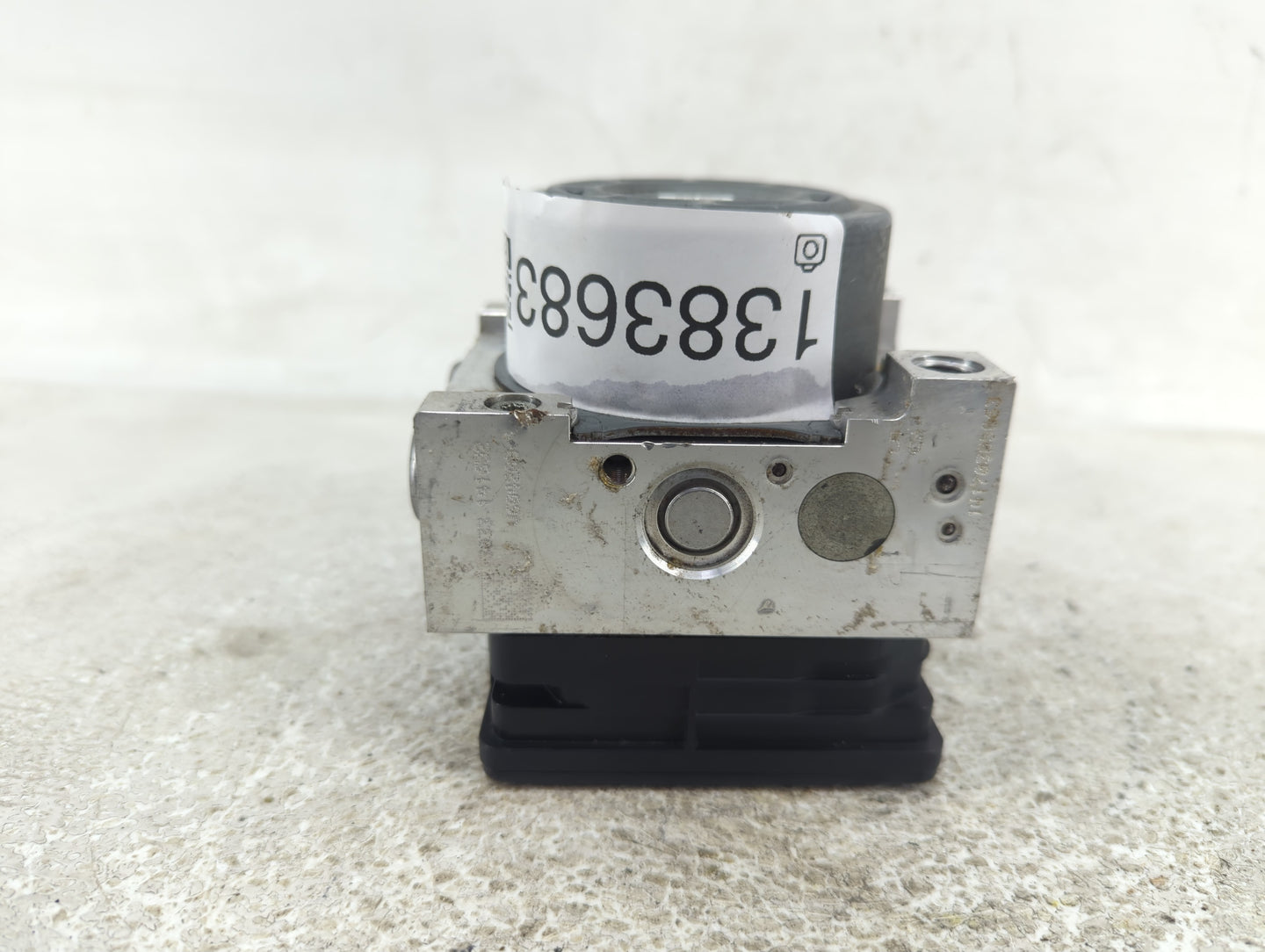 2014-2016 Ford Fusion ABS Pump Control Module Replacement P/N:EG9C-2C405-AD Fits Fits 2014 2015 2016 OEM Used Auto Parts - O
