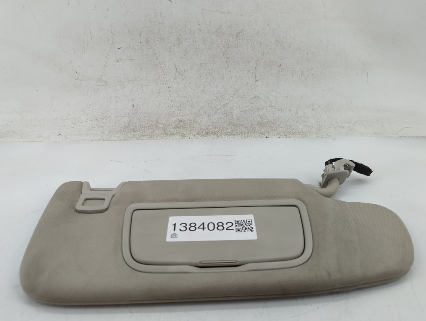2015-2016 Ford Fusion Sun Visor Shade Replacement Passenger Right Mirror Fits Fits 2015 2016 OEM Used Auto Parts - Oemusedau
