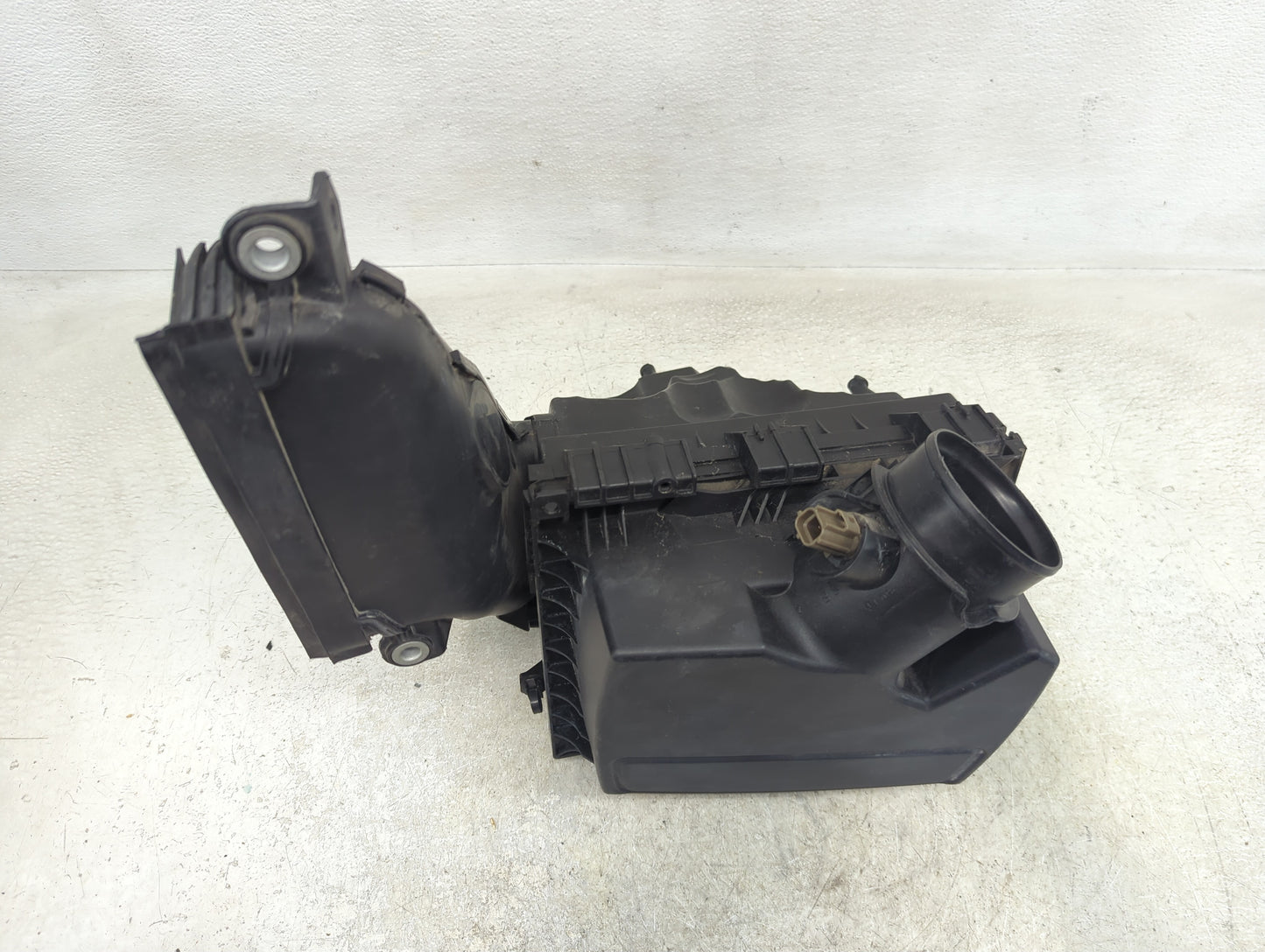 2014-2016 Ford Fusion Air Cleaner Intake-duct Hose Tube - Oemusedautoparts1.com