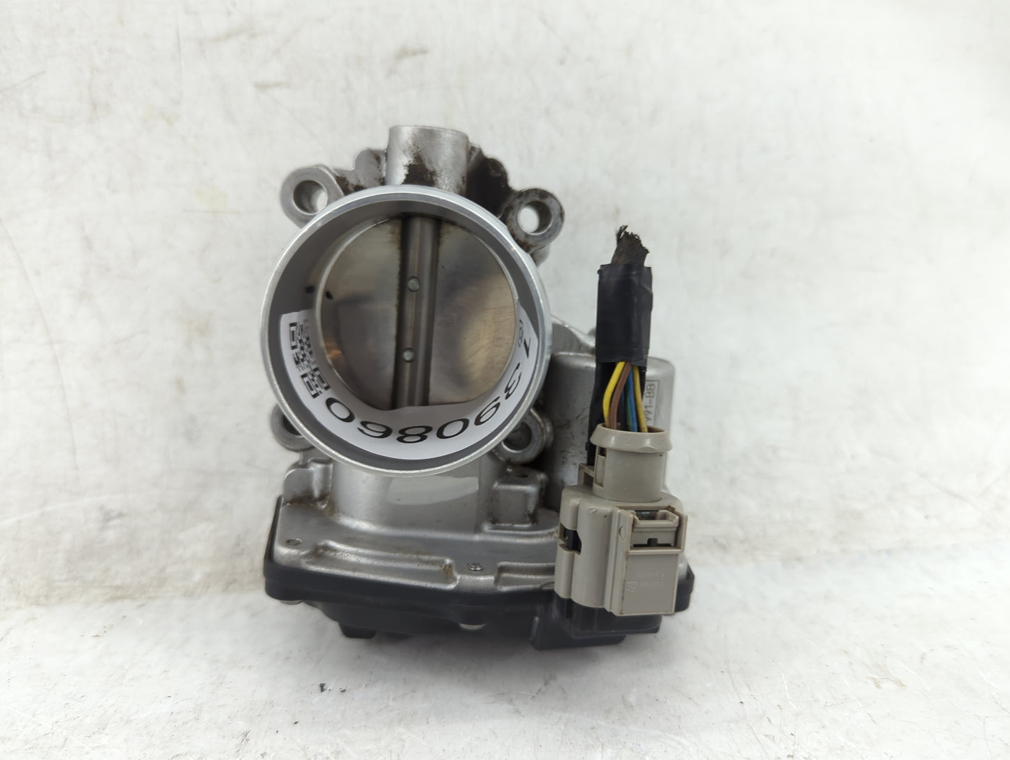 2014-2020 Ford Fusion Throttle Body Fits Fits 2014 2015 2016 2017 2018 2019 2020 OEM Used Auto Parts - Oemusedautoparts1.com