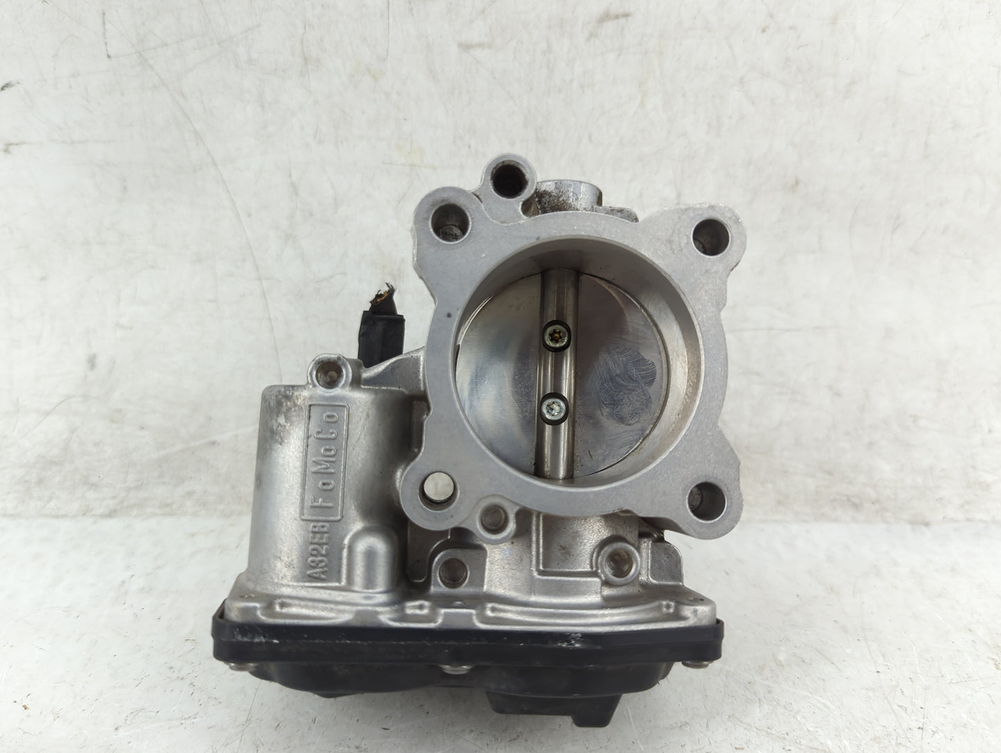 2014-2020 Ford Fusion Throttle Body Fits Fits 2014 2015 2016 2017 2018 2019 2020 OEM Used Auto Parts - Oemusedautoparts1.com